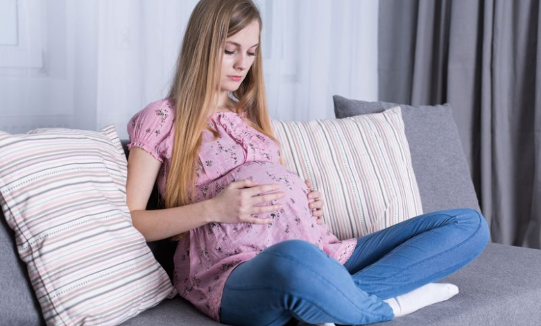 Teen Pregnancy and Emotional Health: Doctors Explain the Baby Blues Connection